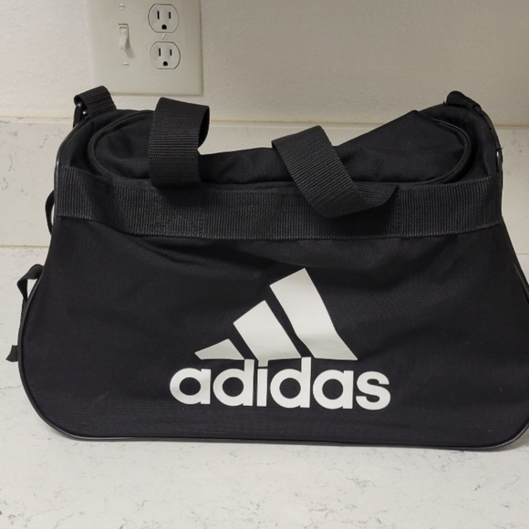Adidas "Diablo" Gym/Duffle Bag - Picture 2 of 7